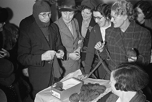 knitting for the troops